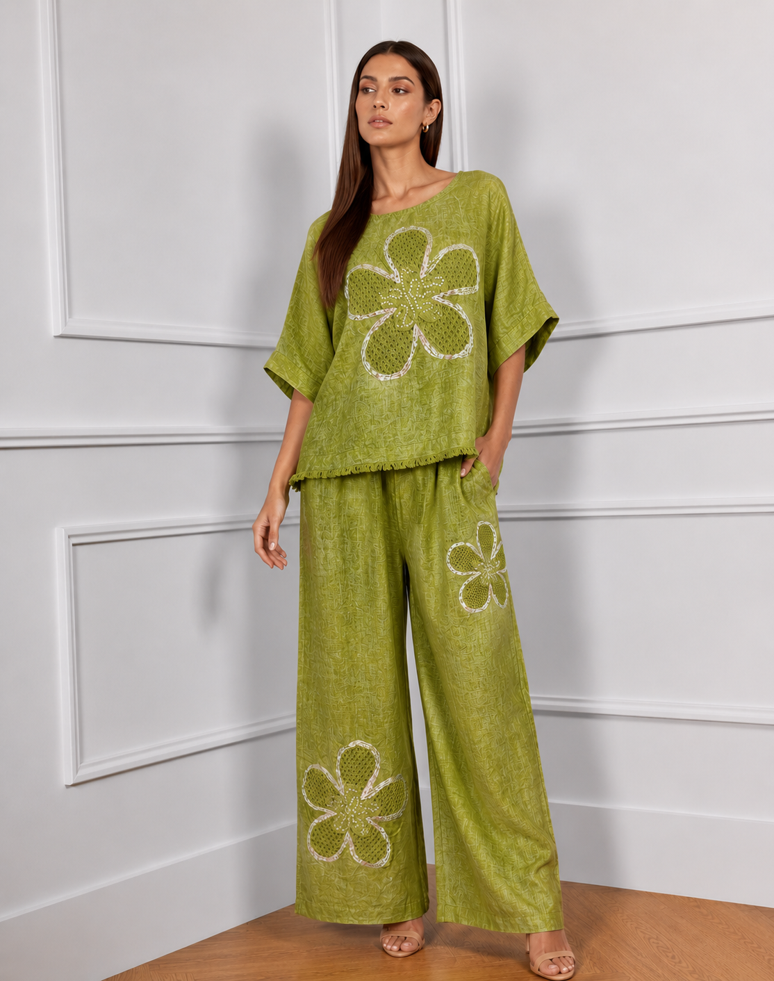 Lime Blossom Italian Linen Set