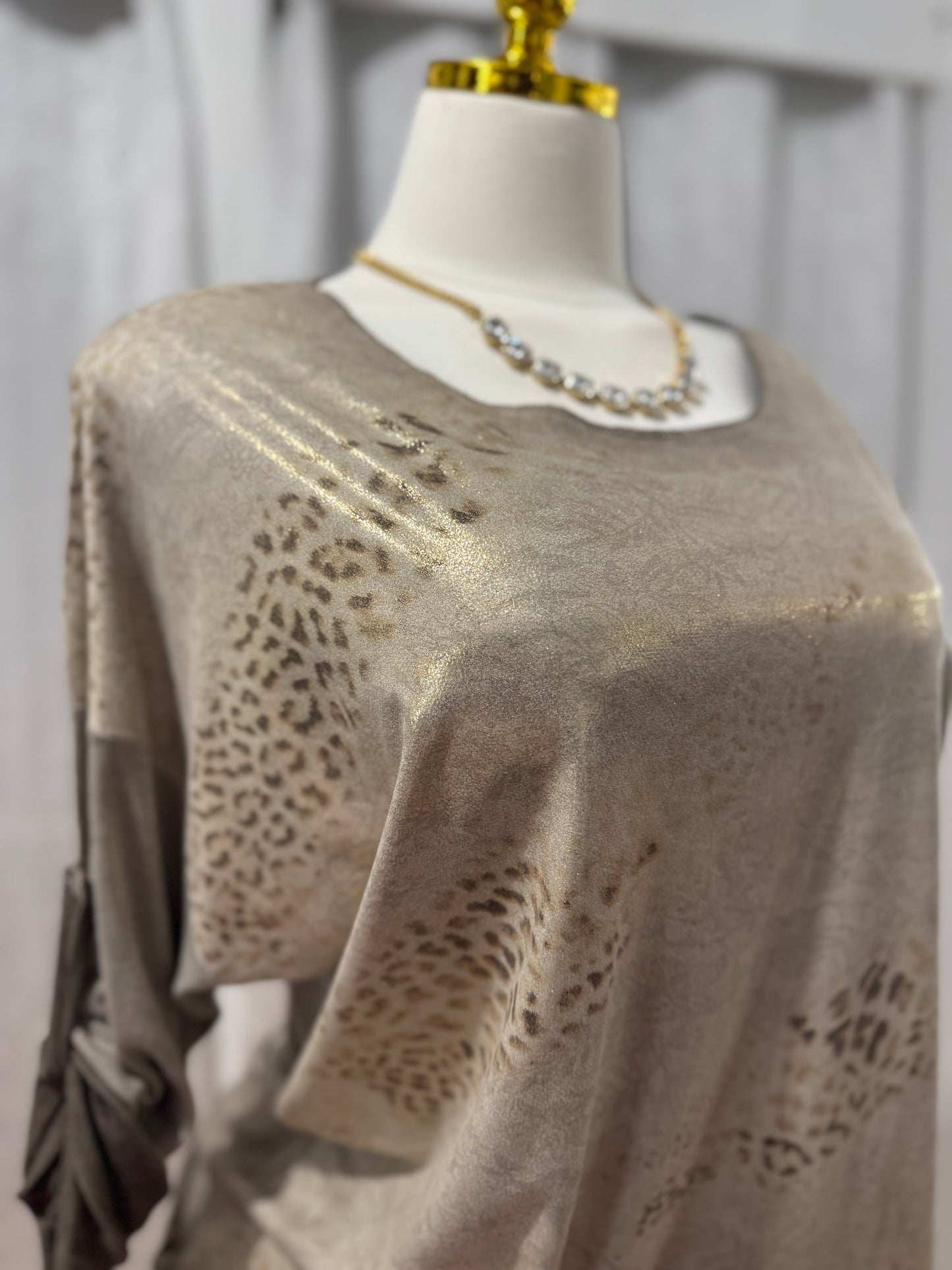 Italian Collection Gold Metallic Animal Print Details