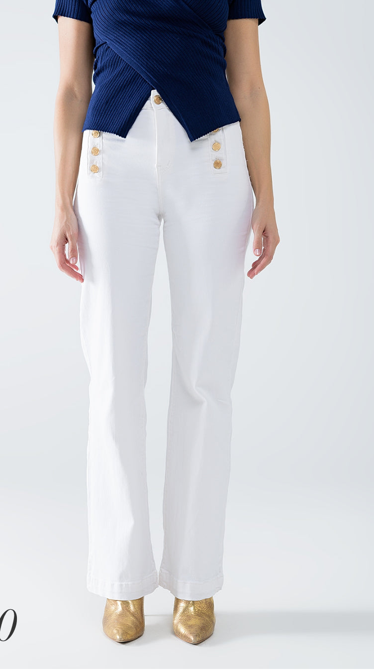 Straight Jeans With Gold Buttons At the Side in White