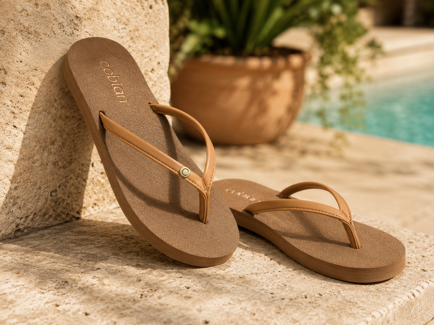 Cobian Nias Bounce Sandal– Tan