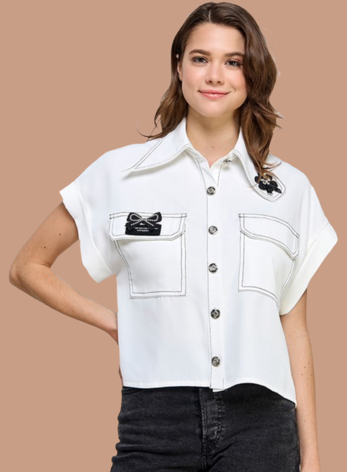 Blouse with pockets White