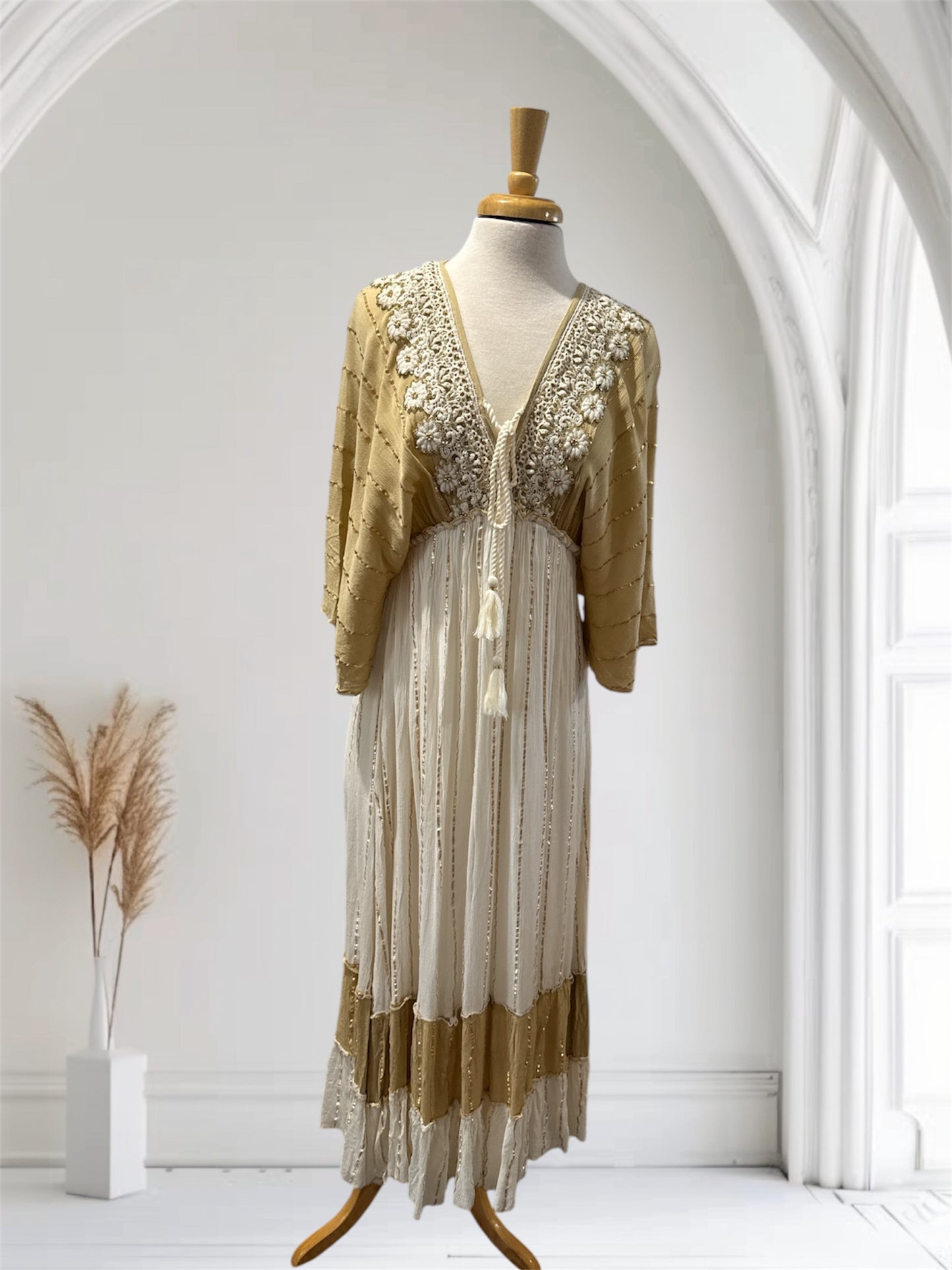 Gypsy Dress White & Beige