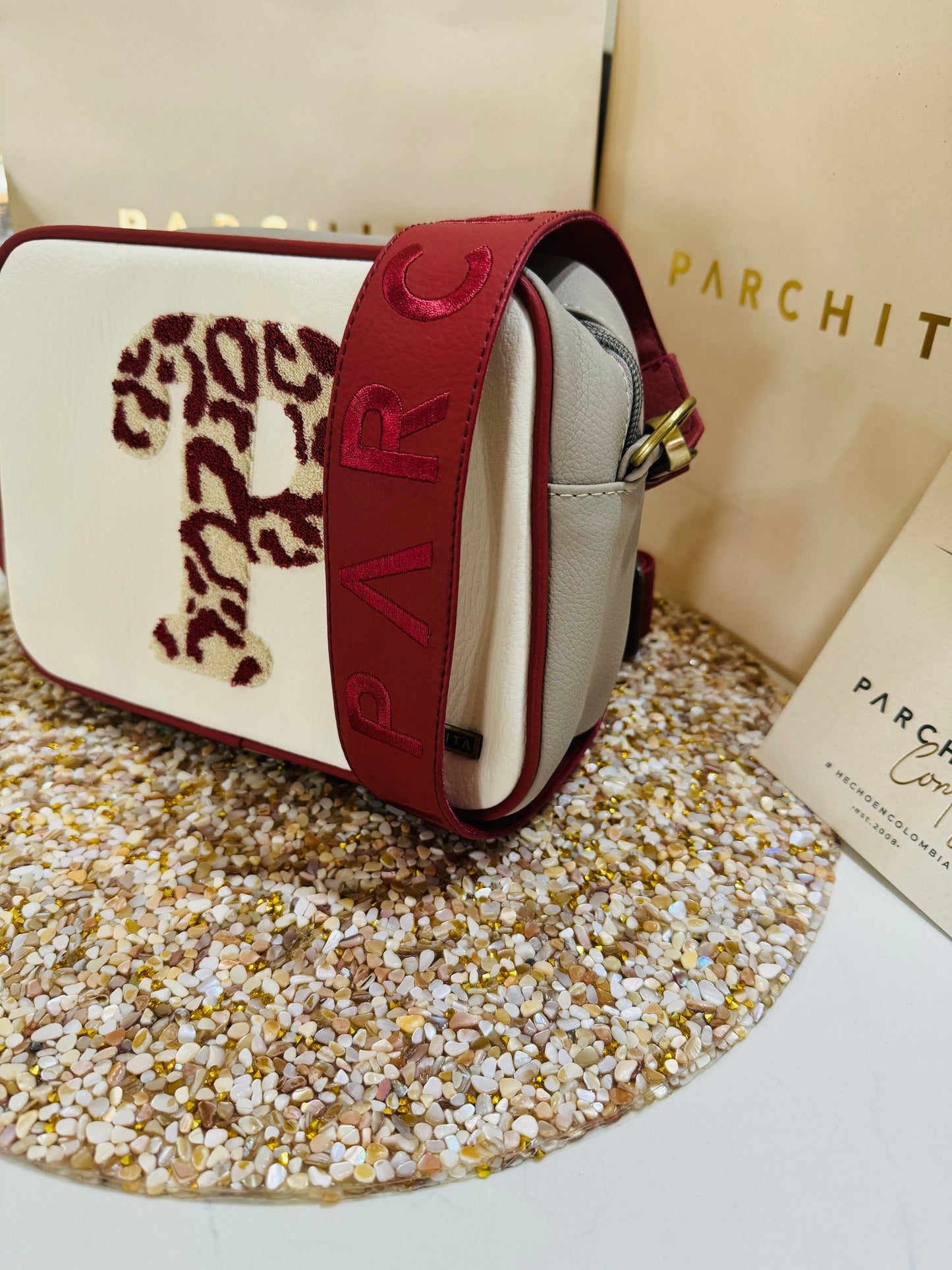 Cartera Parchita Adela Pradera