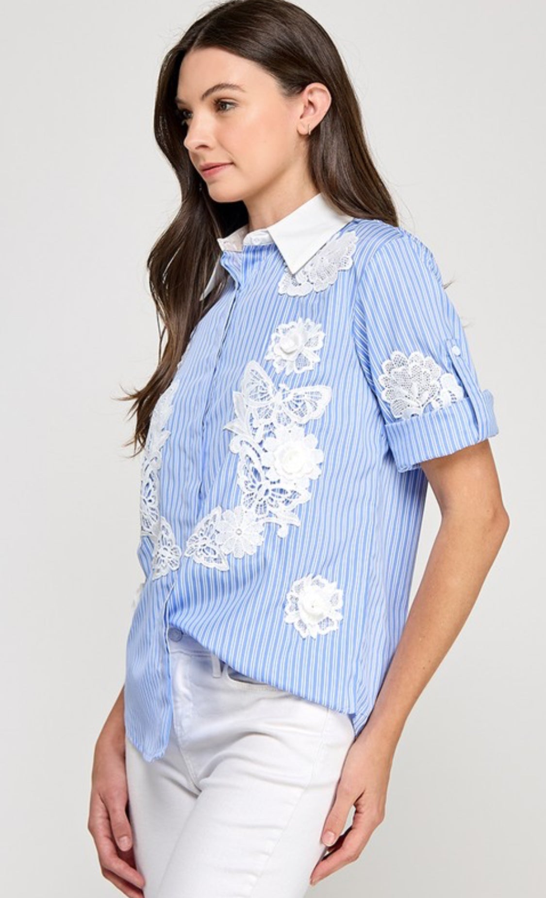 Long Sleeve Button Shirt With White Desing