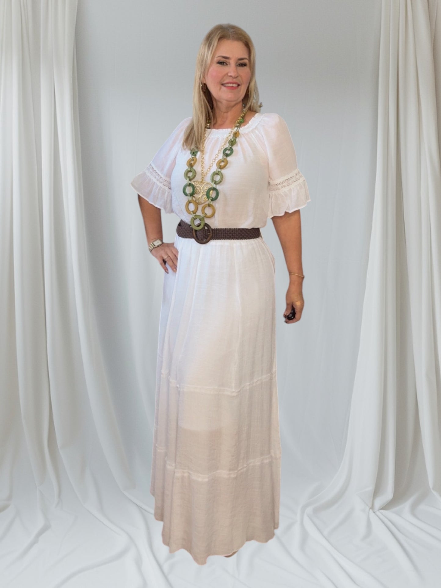 White blouse with sleeves
