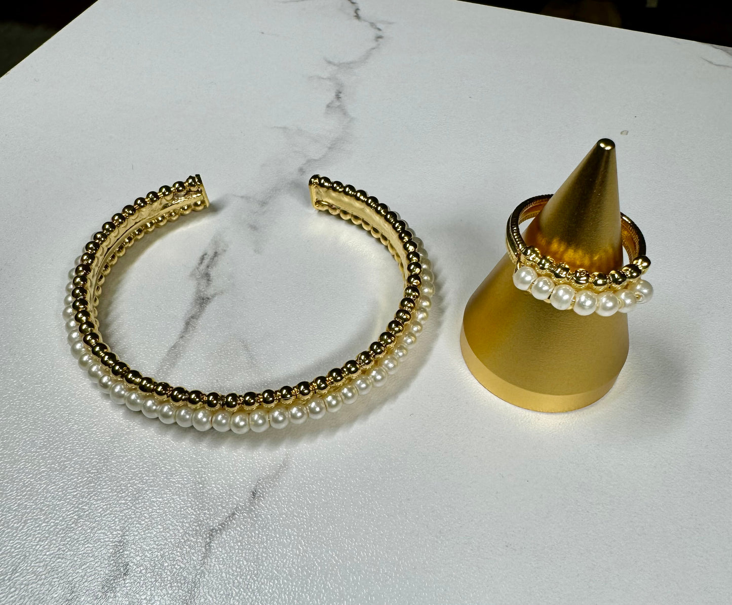 Pearl Bracelet with Ring