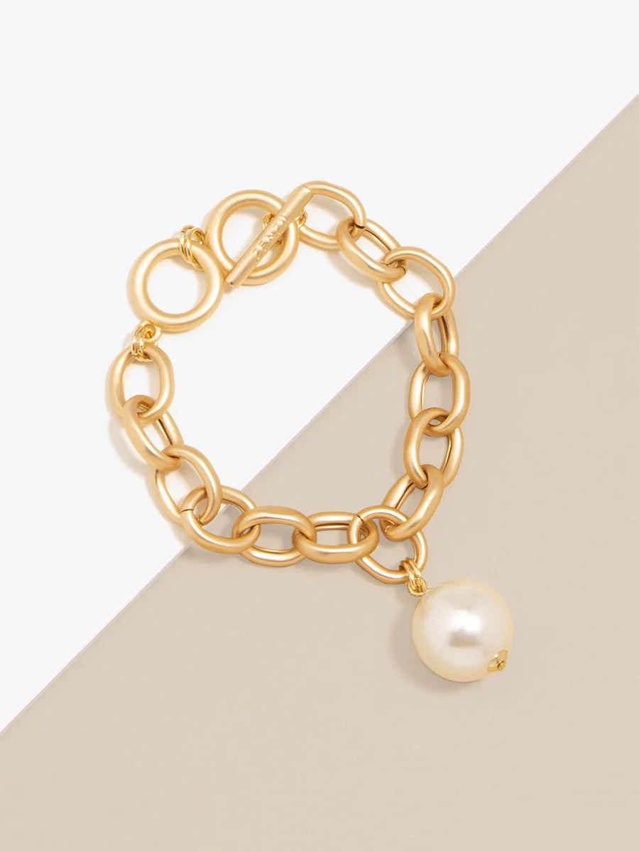 Oval Link Pearl Charm Bracelet