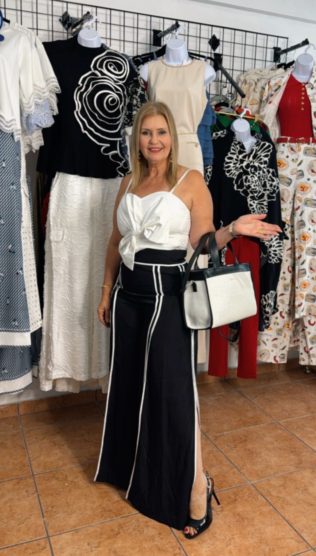 Black and White Gracia Palazzo
