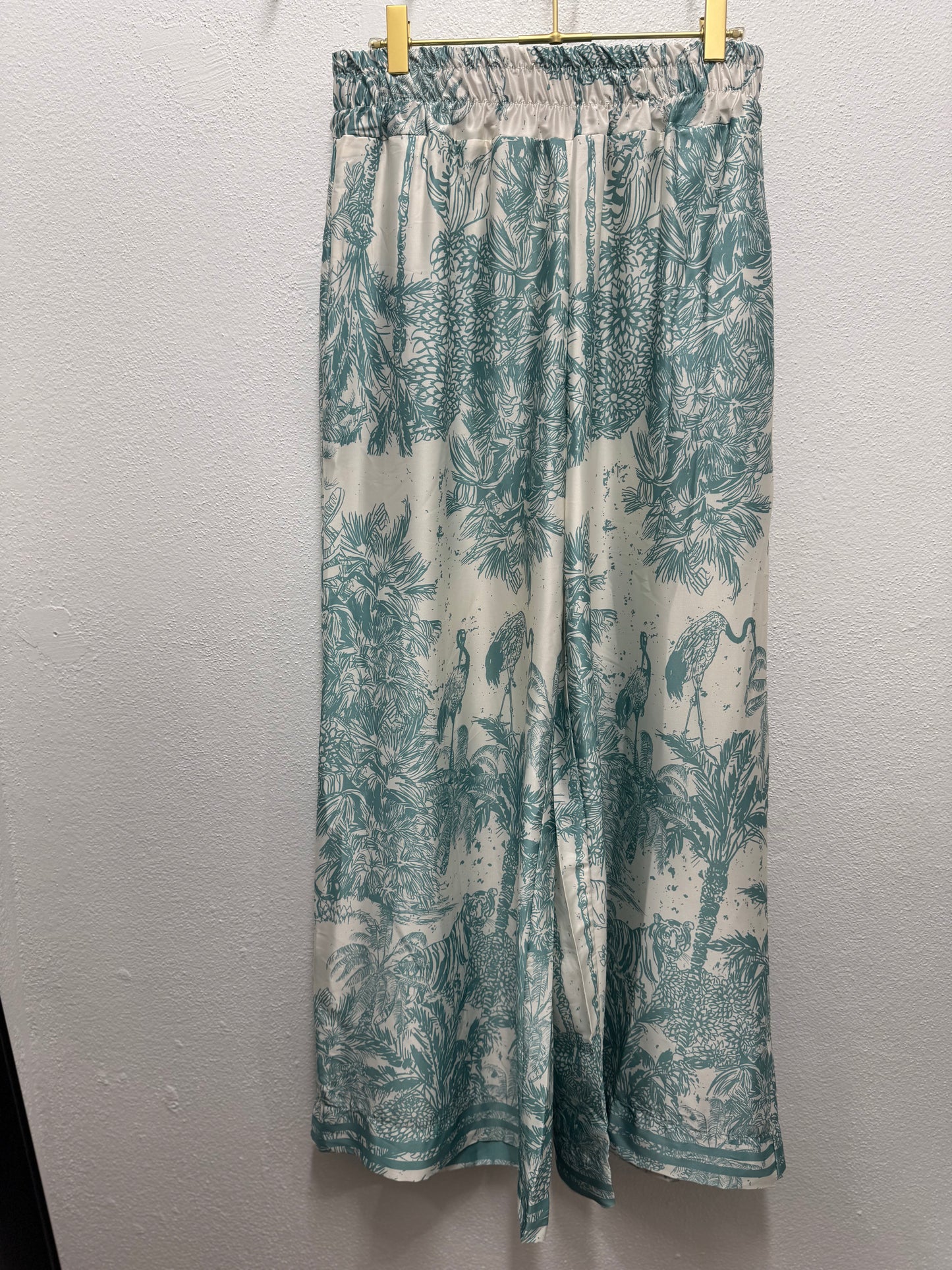 Green Italian Tropical Set – Luxury Inspired