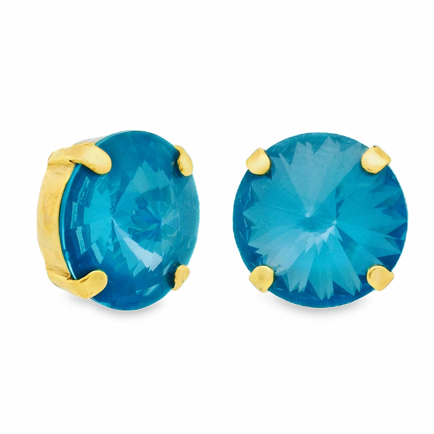 Basics Studs in Teal Ignite
