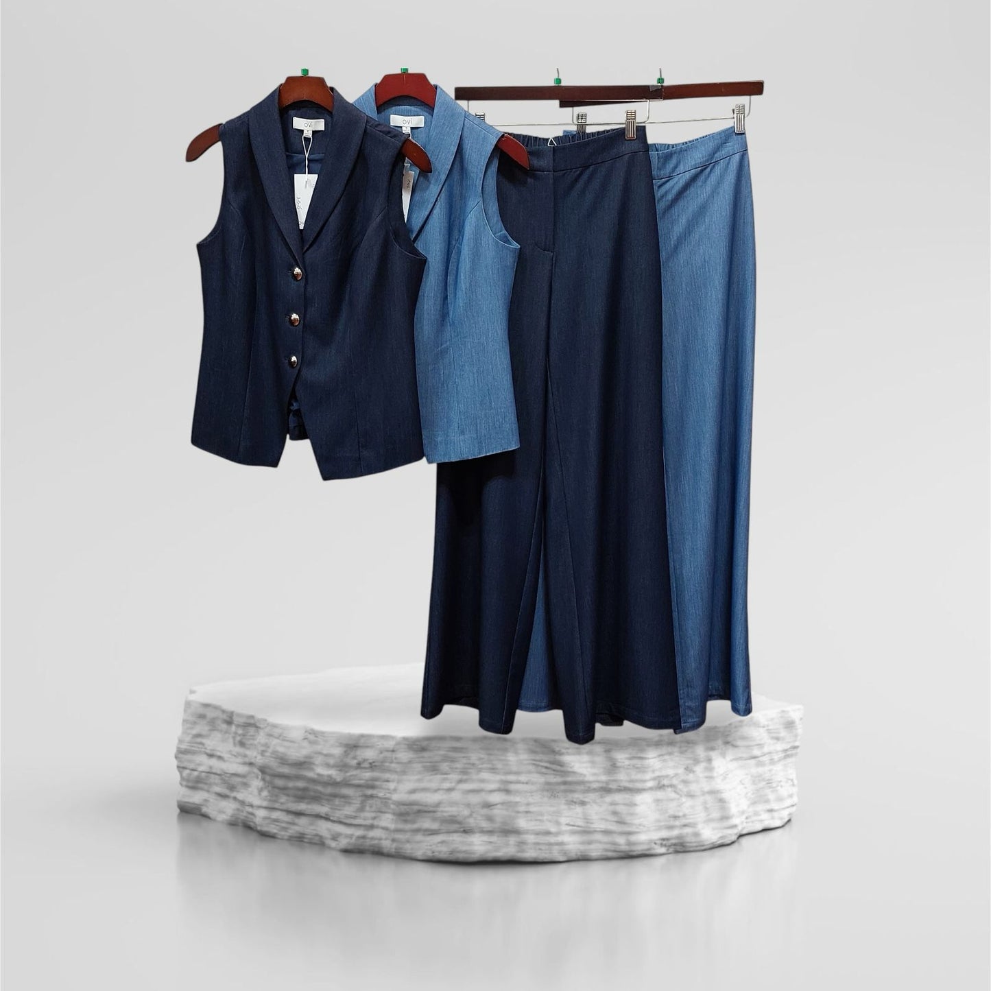 Ligth Denim Vest And Wide Leg Pant