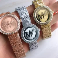 Glam Round Plaid Single Folding Buckle Quartz Women's Watches in Gold