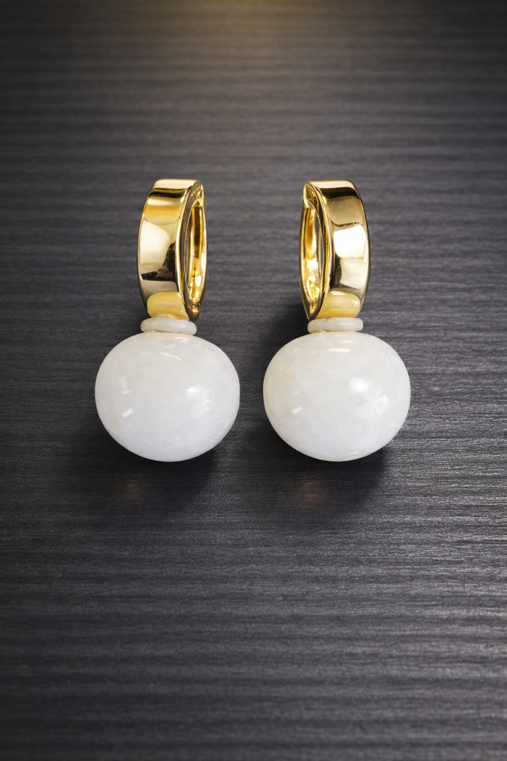 Dúo White and Gold Earrings
