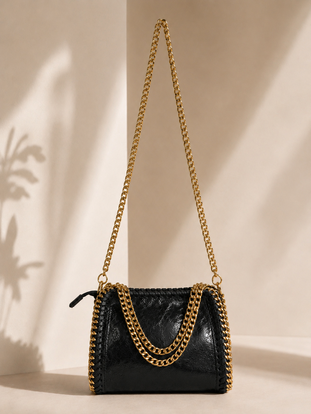 Italian Luxe Chain Crossbody Bag – Black