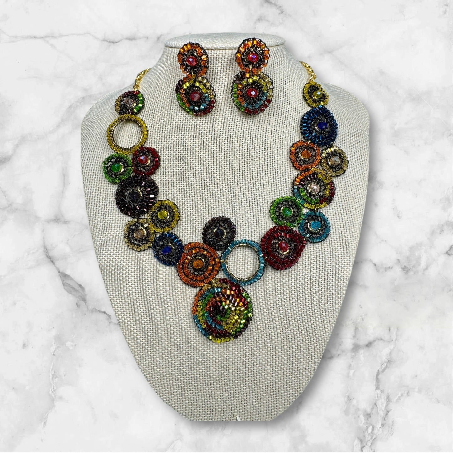 Lavish Necklace Multi Colored Stones