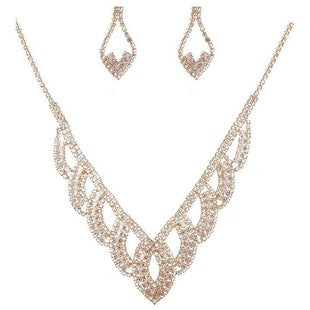 Bold Marquise Oval Shape Rhinestone Necklace Set In Gold Clear