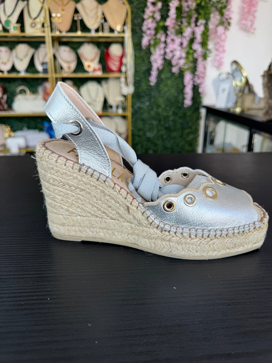 Espadrille Silver Upper With Gold accent Fabiolas