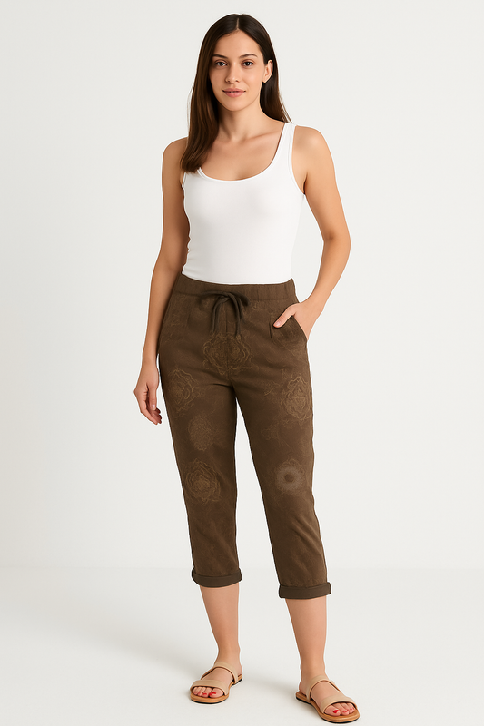 Italian Capri Pants in Rich Brown