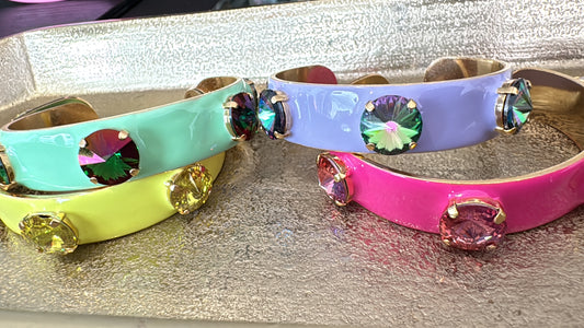 Linsey Cuff In Electric Yellow