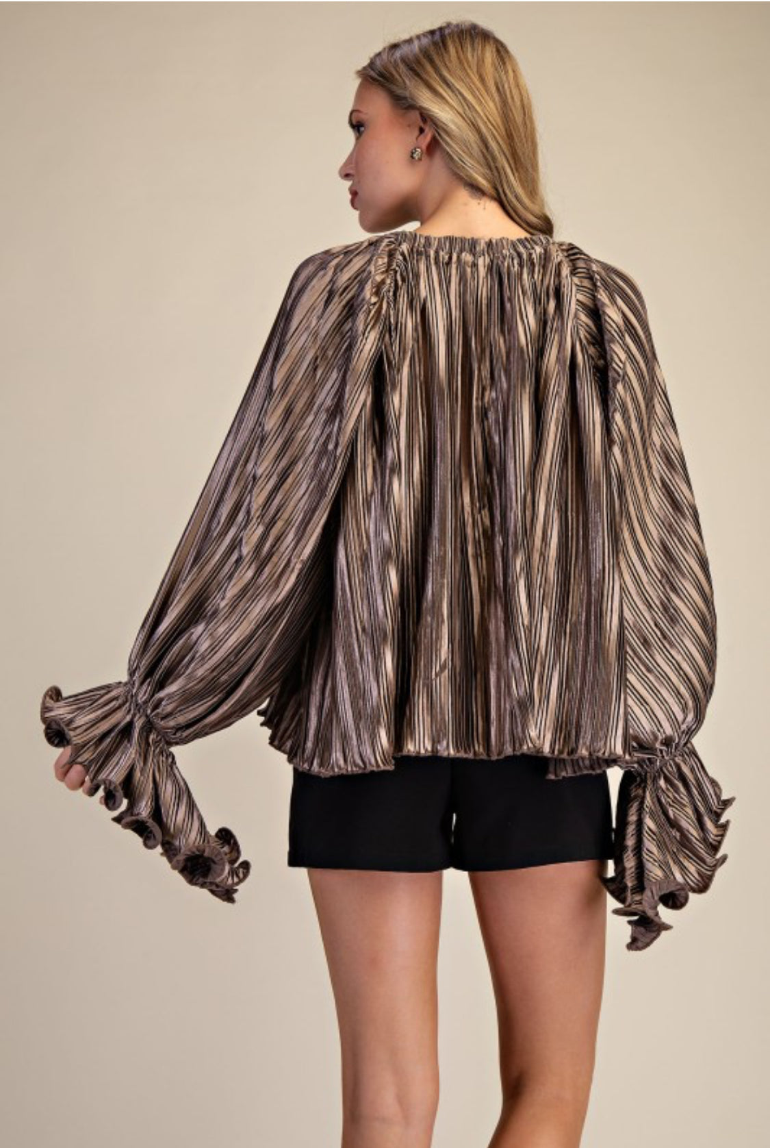 Pleated Full Ruffles Top Mocha