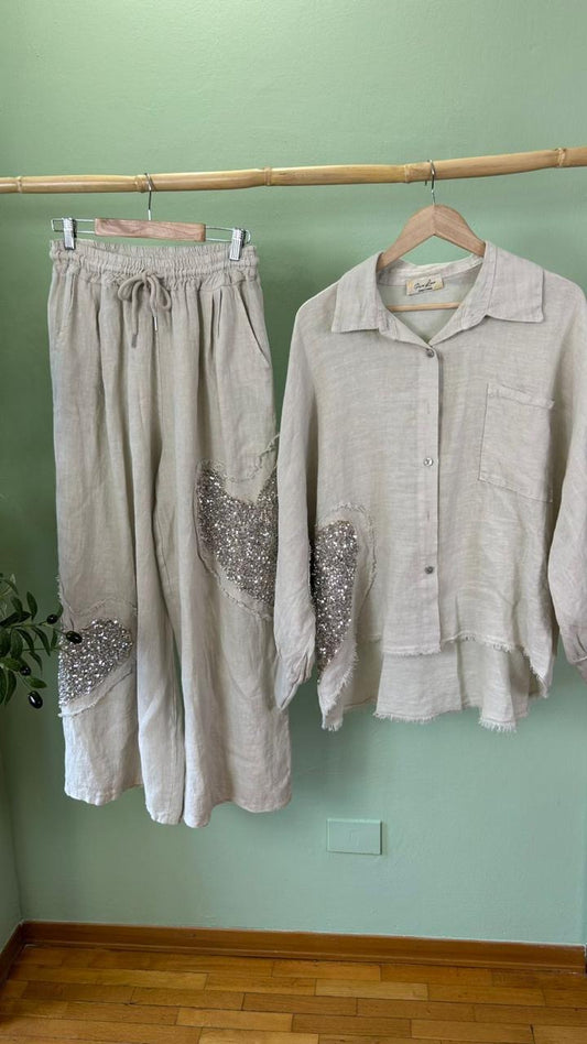 Italian Linen Sequins Accent Heart Set Beige