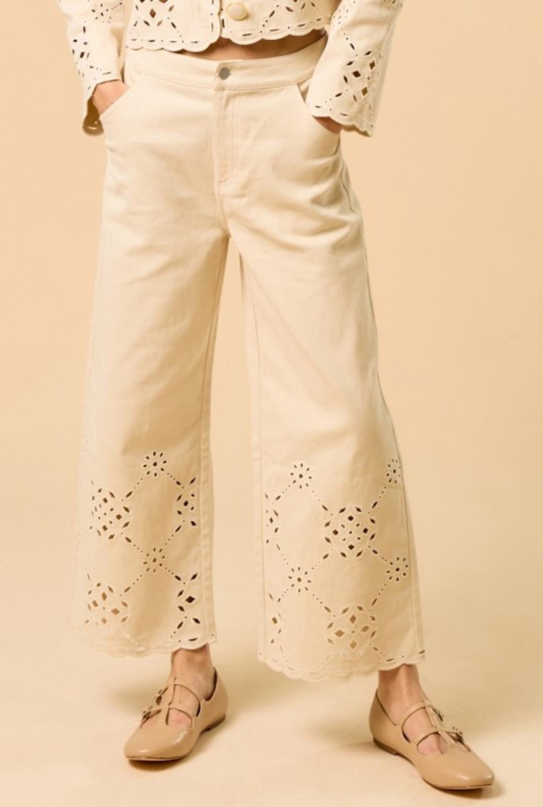 Scallop Embroidered Pants
