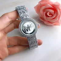 Glam Round Plaid Single Folding Buckle Quartz Women's Watches in Silver