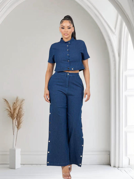 Set Denim Crop Top & Pants with Gold Accent Buttons