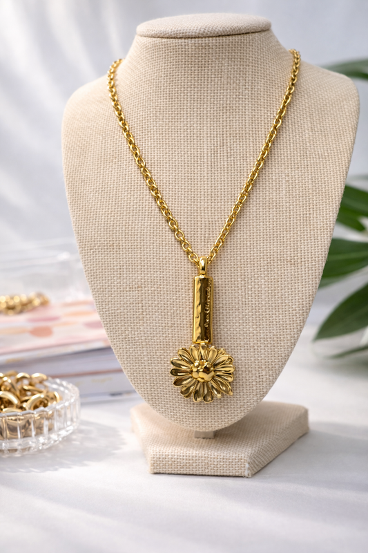 Flower Ingot Necklace Gold