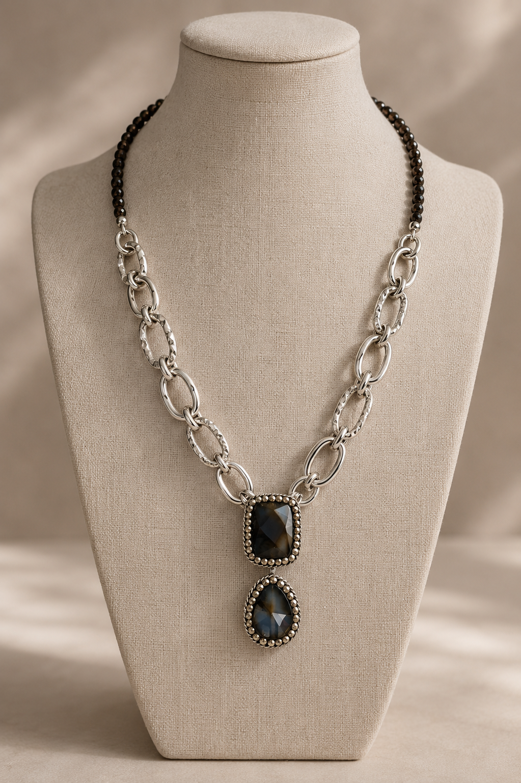 Silver Chain Necklace with Hanging Teardrop Pendant