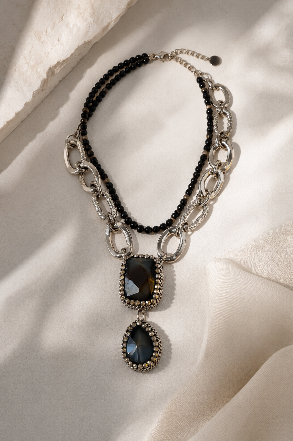 Silver Chain Necklace with Hanging Teardrop Pendant