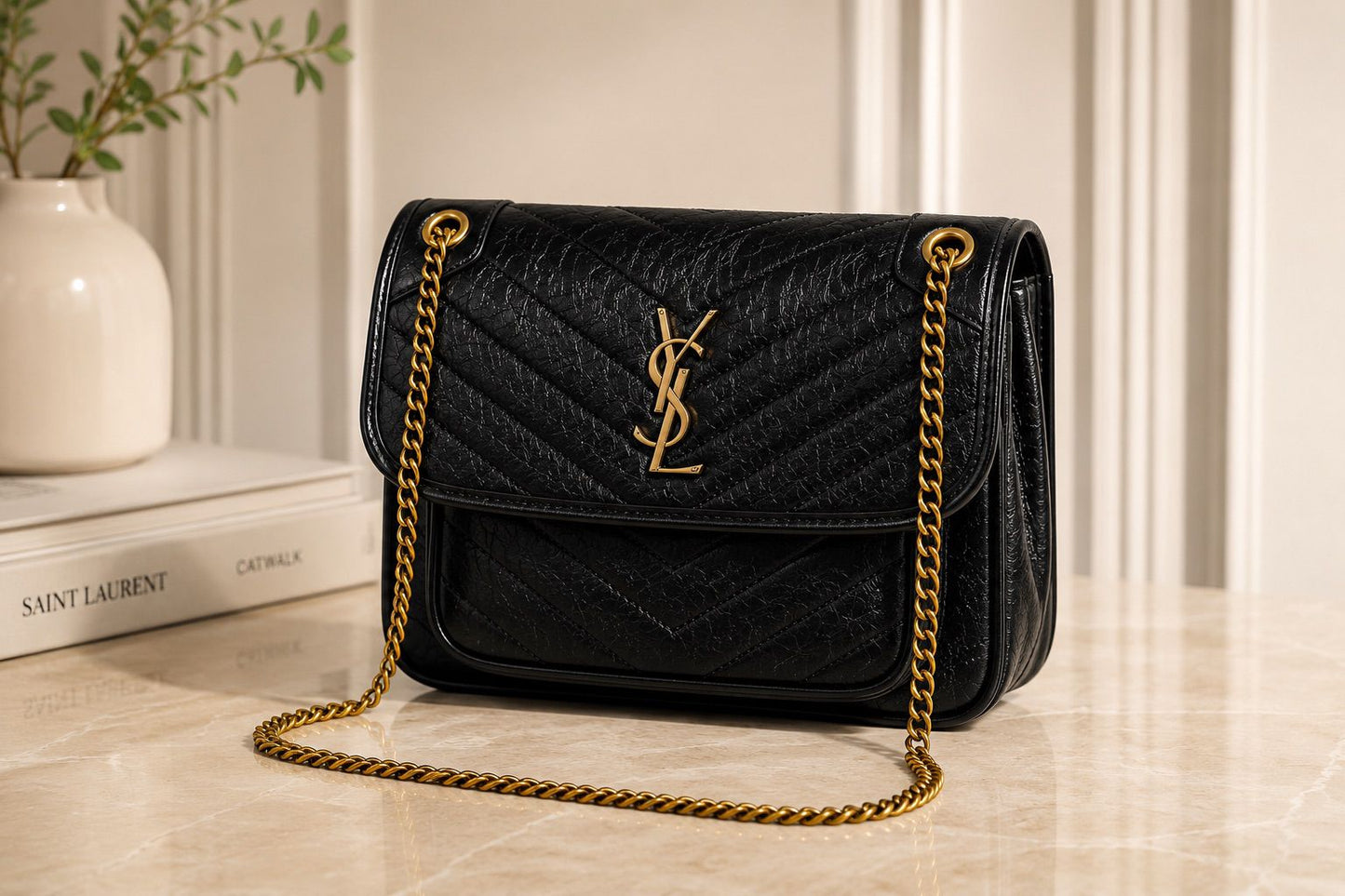 Black Luxe Chain Shoulder Bag