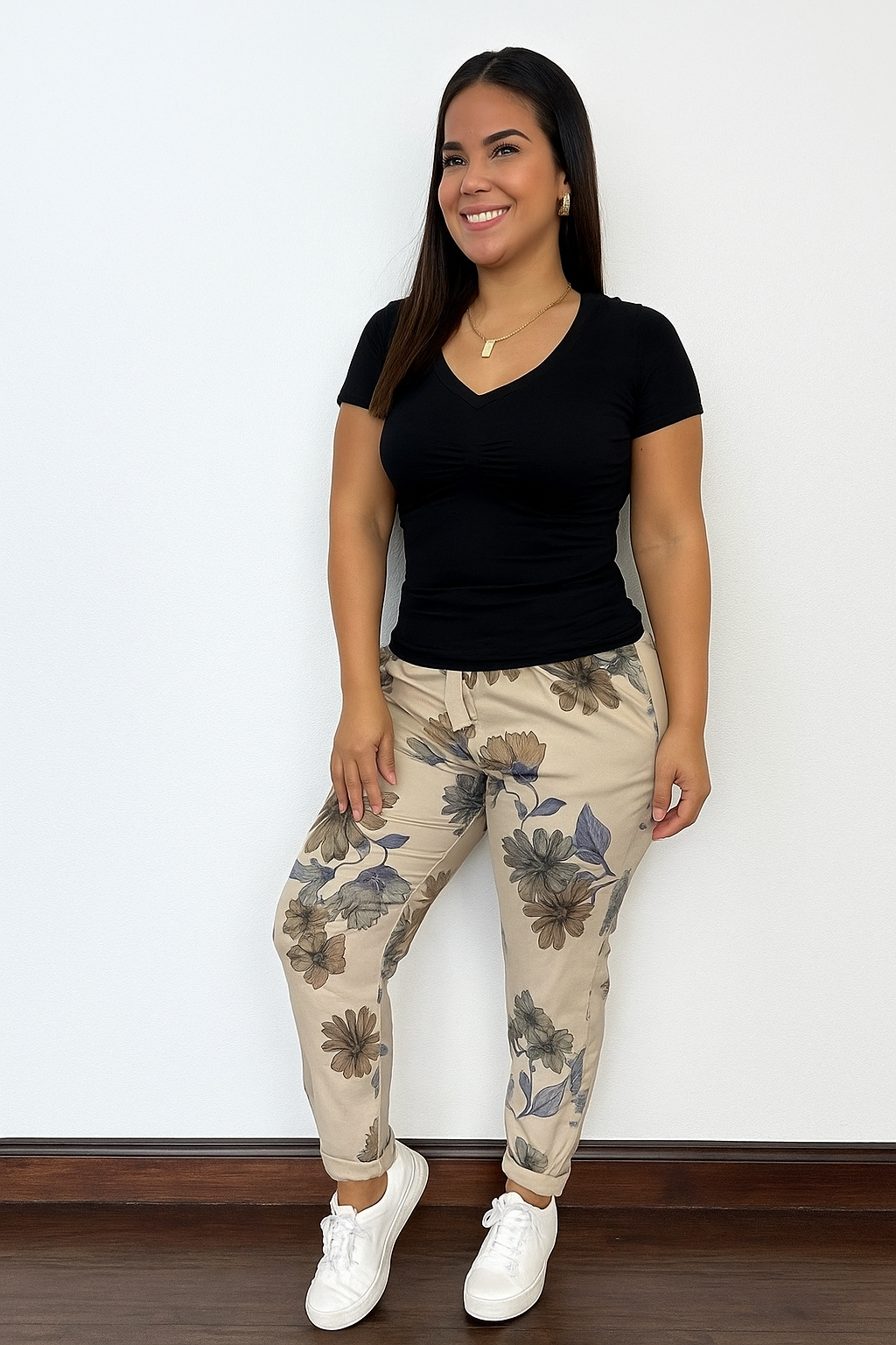 Blue Floral Detailing Italian Collections Pants
