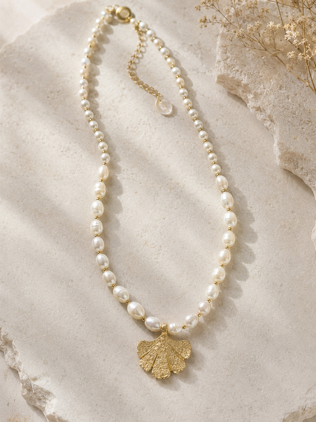 Golden Shell Pearl Necklace