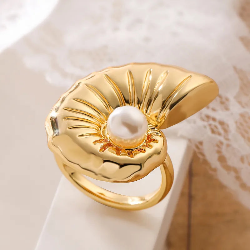 Sea Shell Gold Ring