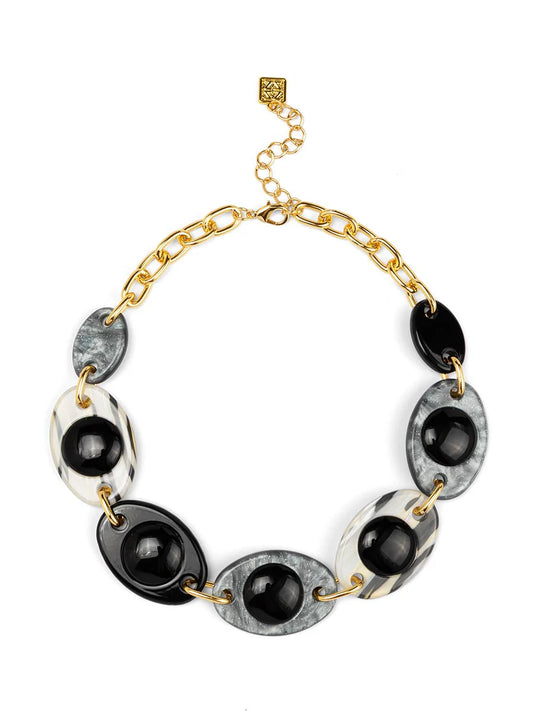 Marbled Resin Orb Short Necklace Jewelry