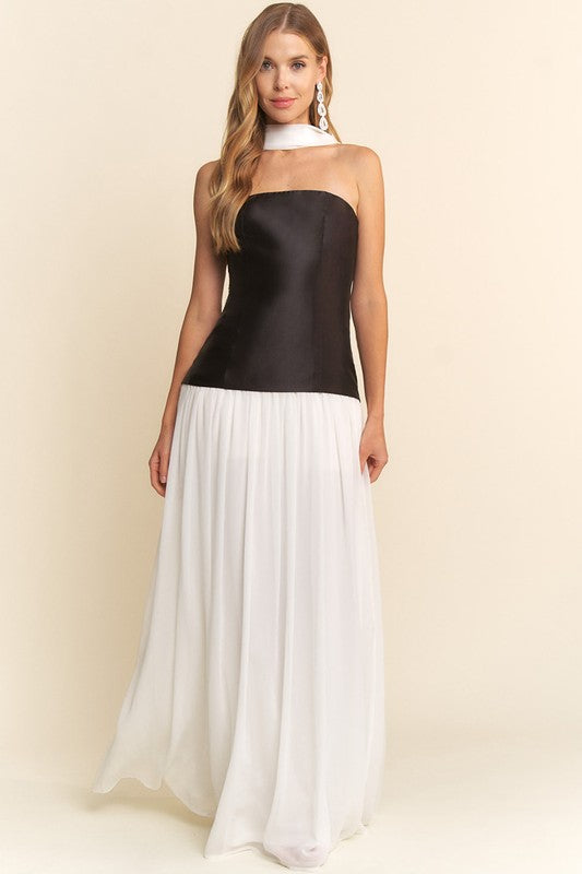 A-line Maxi Dress in Classic Black and White